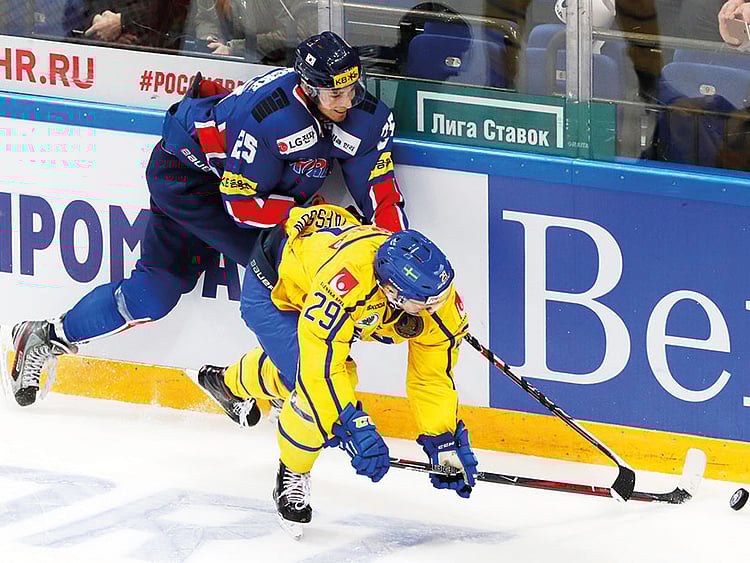 1.2149037-3637953152