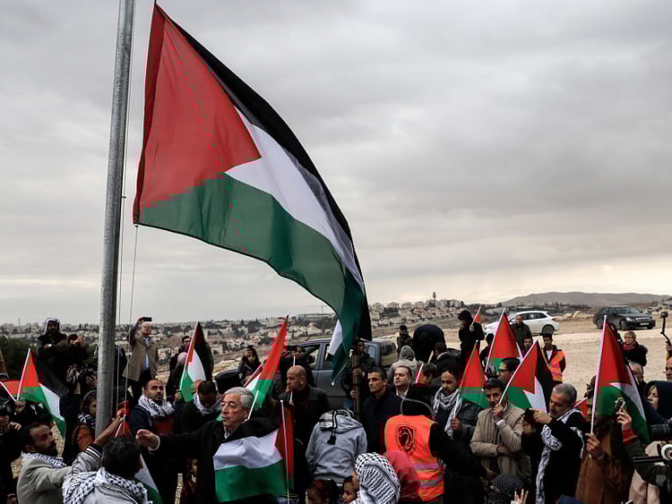 1.2134590-1953503021