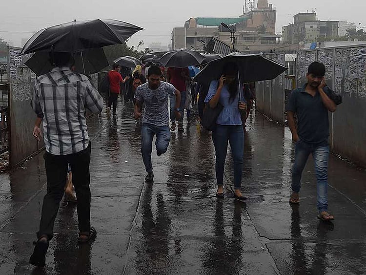 1.2135785-3647581120