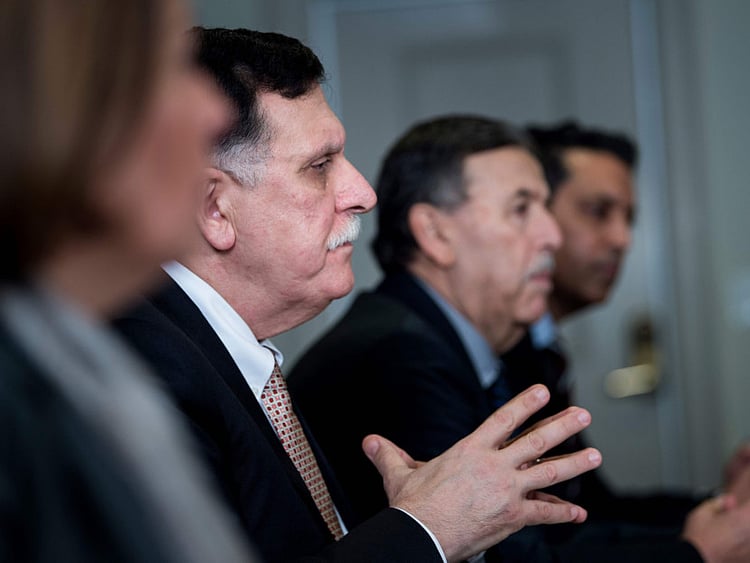 1.2136518-3907511150