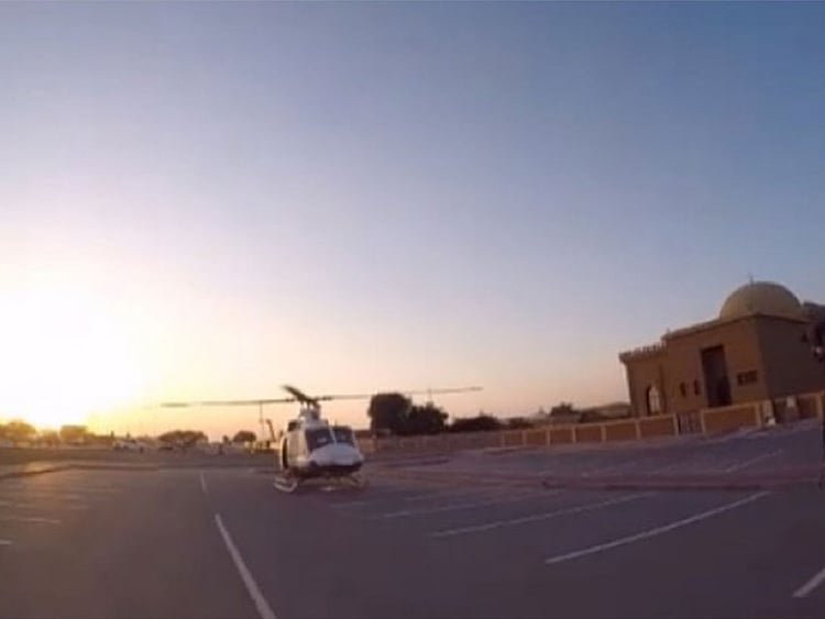 1.2136370-3988084614