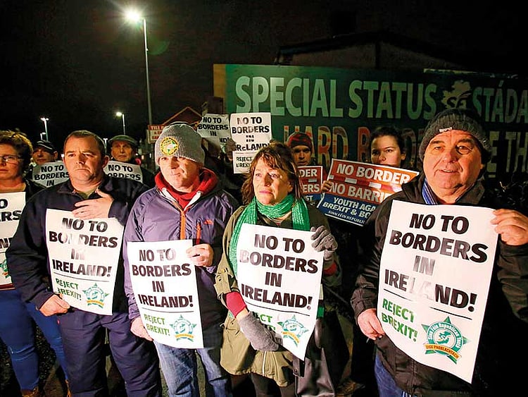 1.2136963-2902836740