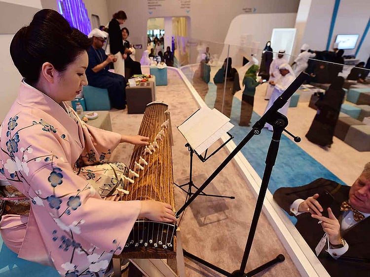 1.2046975-1808265901