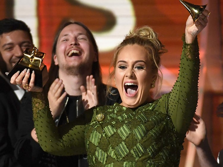 1.1977379-3363445316