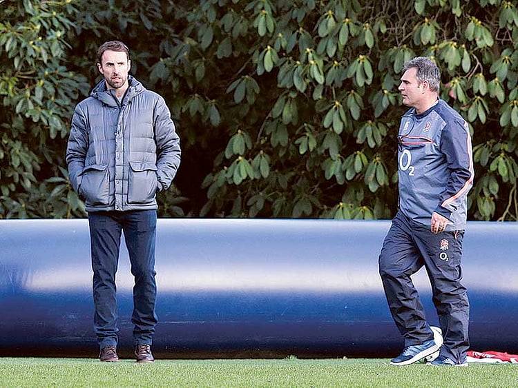 1.1979086-1827110810