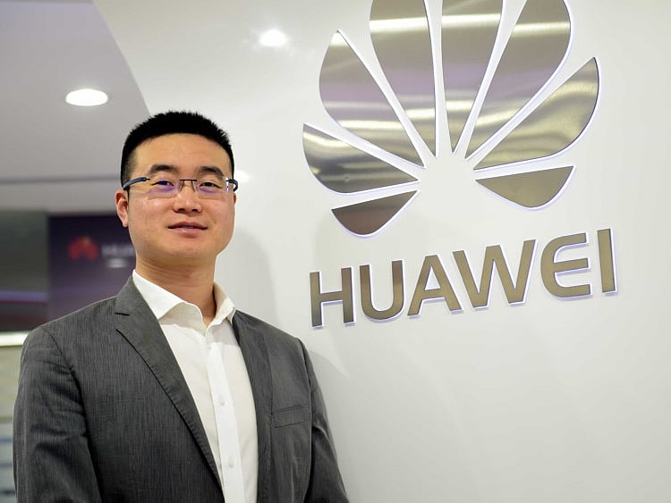 1.1979028-2132128739