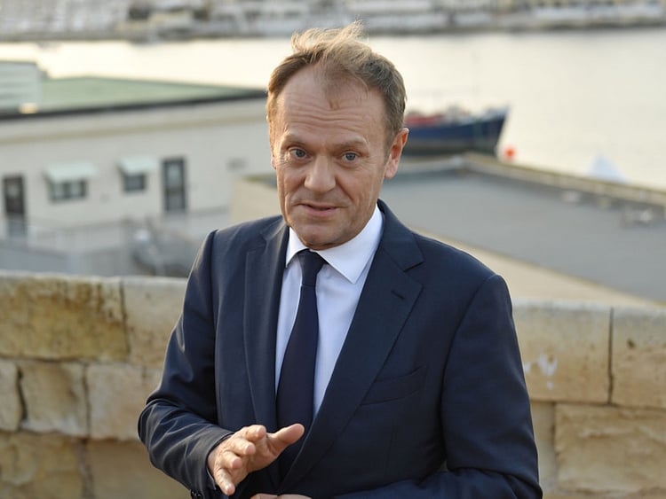 1.1979119-1272859468