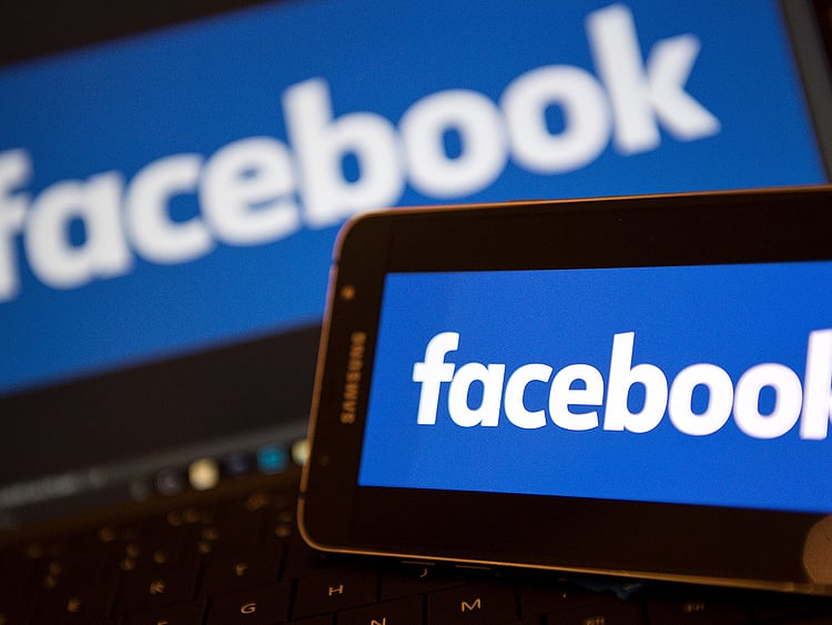 1.2058129-2858120411