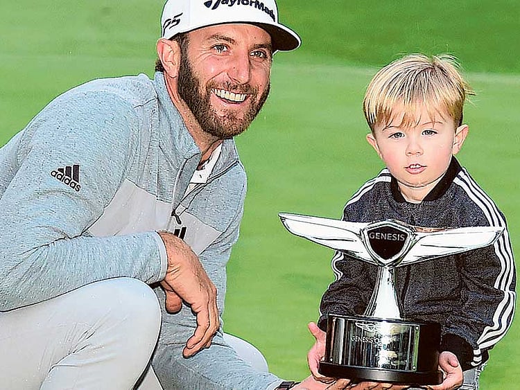 1.1981464-3939572286