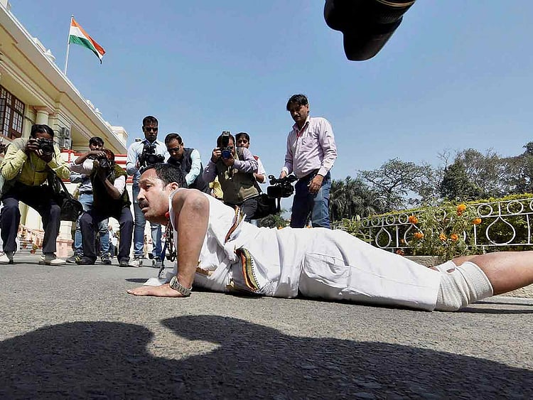 1.1985898-1808265901