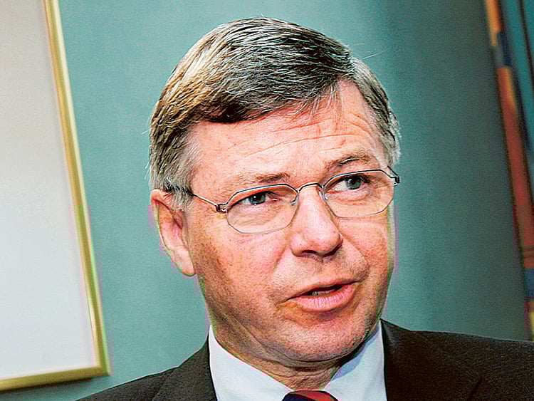 1.1973040-3499181910