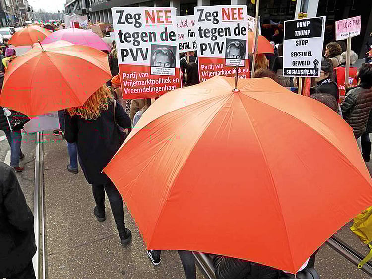 1.1993024-2088566259