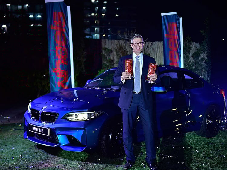 1.1986856-2274998559