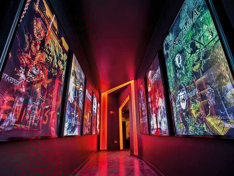 1.1998490-1837525098