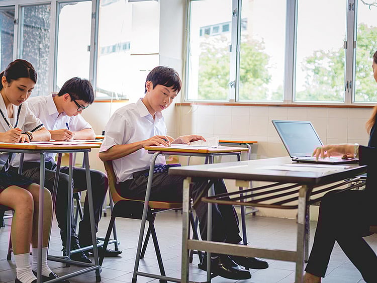 1.1999408-4046401750