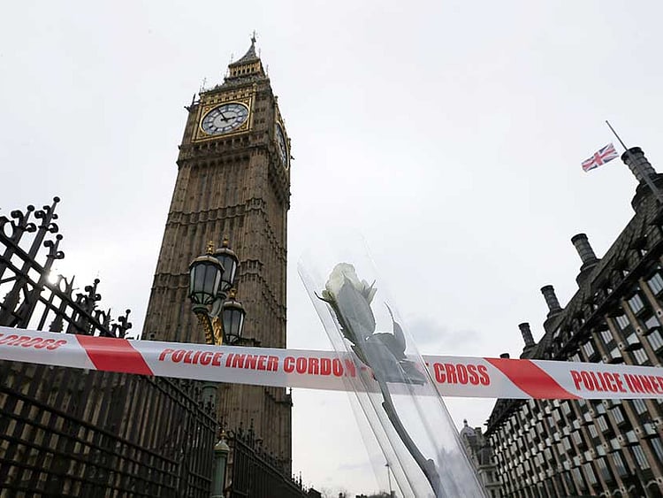 1.1998803-2089208992