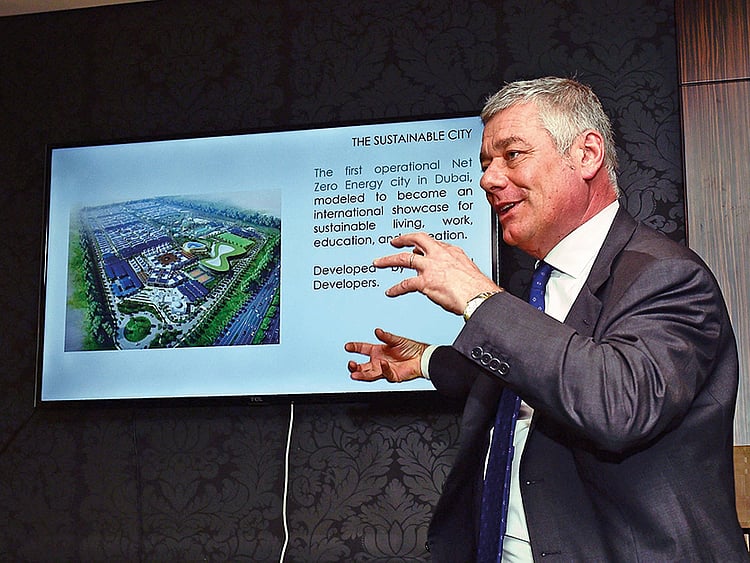 1.2000484-2442829298