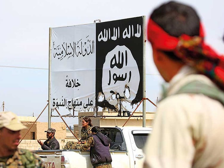 1.2000983-1019199903