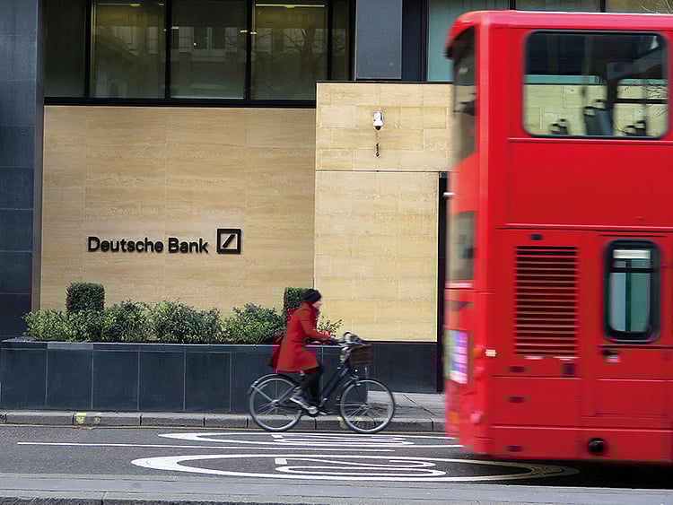 1.2001312-2418228295