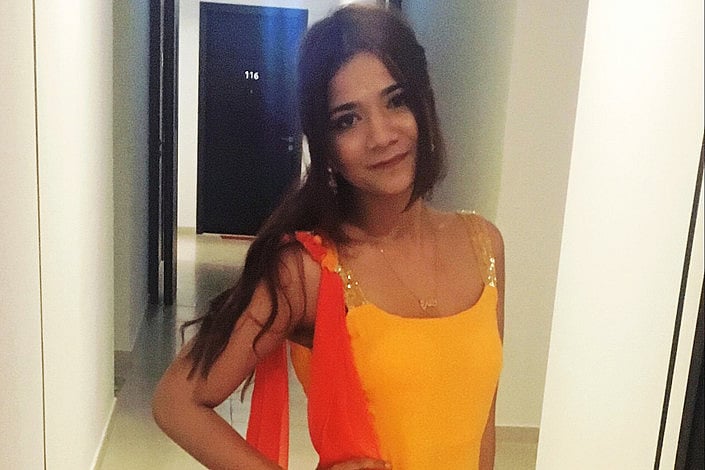 1.2001399-1886789403