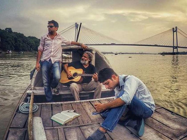 1.2002336-2275215327