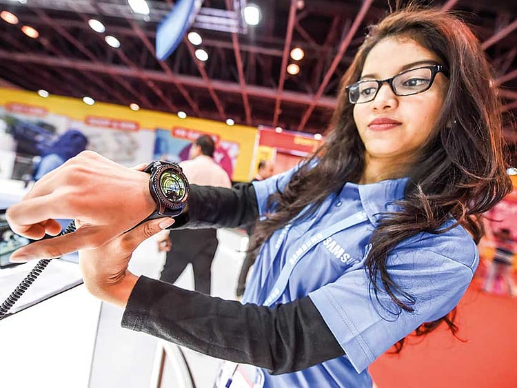 1.2003048-2435526827