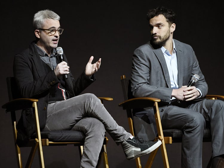 1.2002834-2484411606