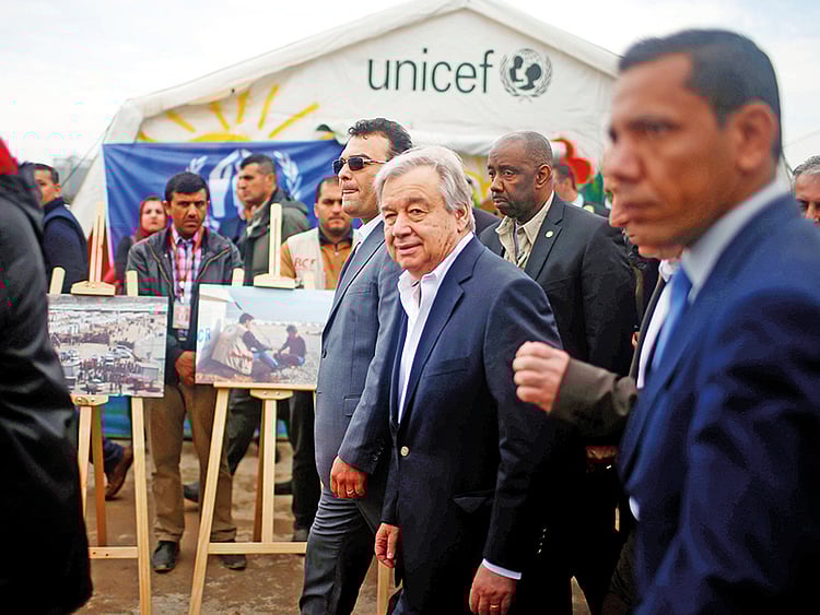 1.2003441-3904351722