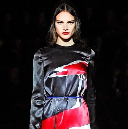 Model exposes dark side of the fashion industry