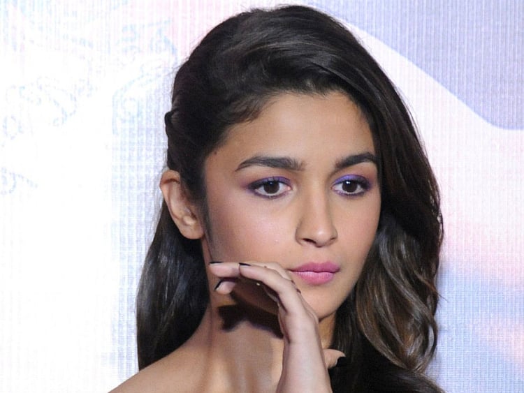 1.1988966-3237842715