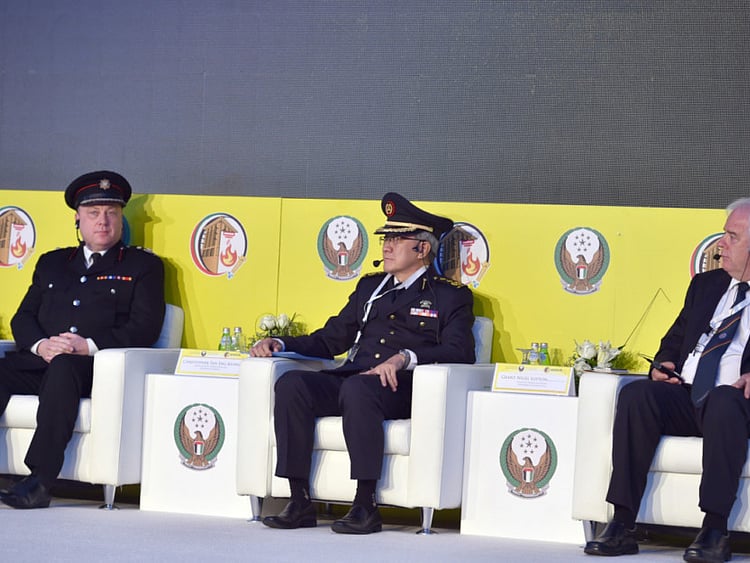 1.1989788-2340275820