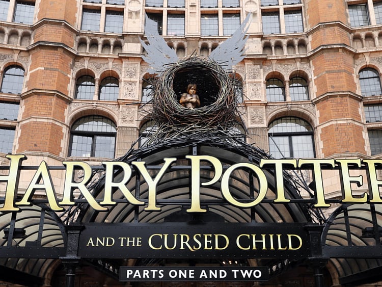 1.1989580-4231825653