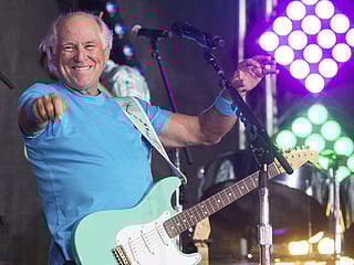 Jimmy Buffett launches Margaritaville retirement village