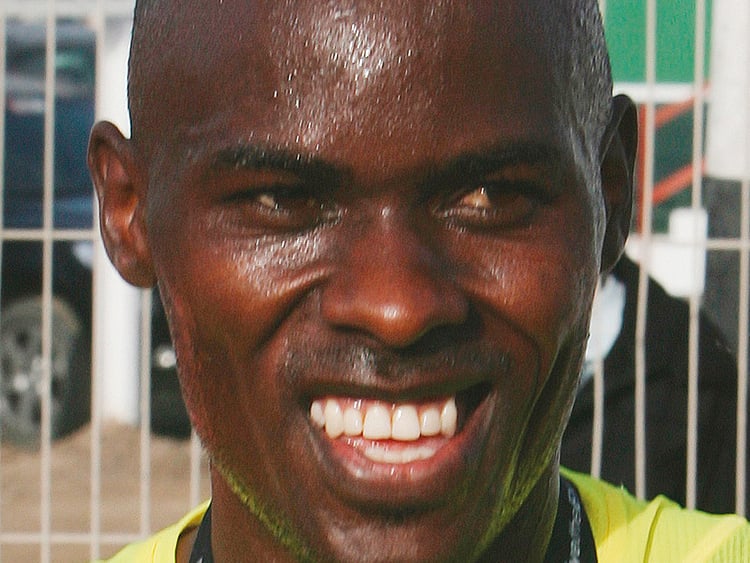 1.2003944-3200567460