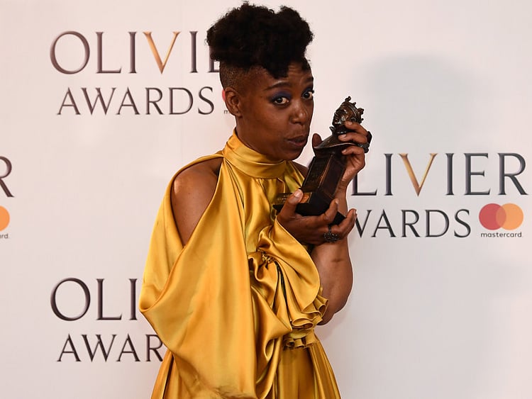 1.2008673-4112840269