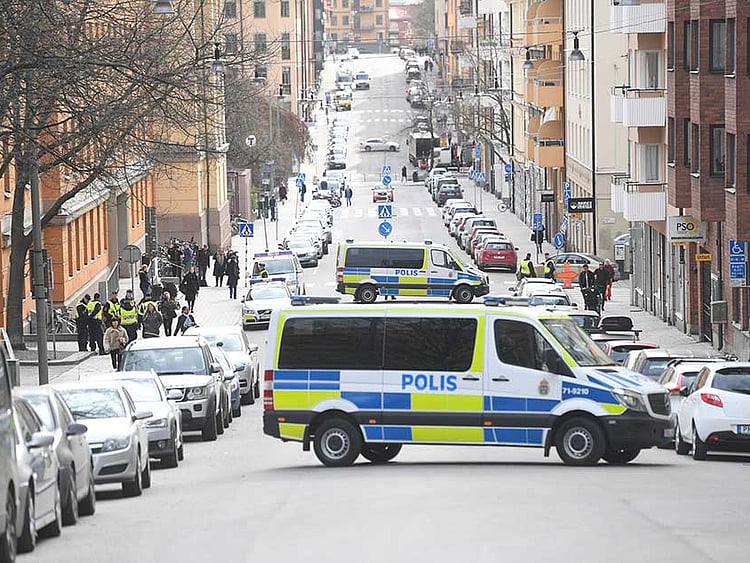 1.2009869-1002085510