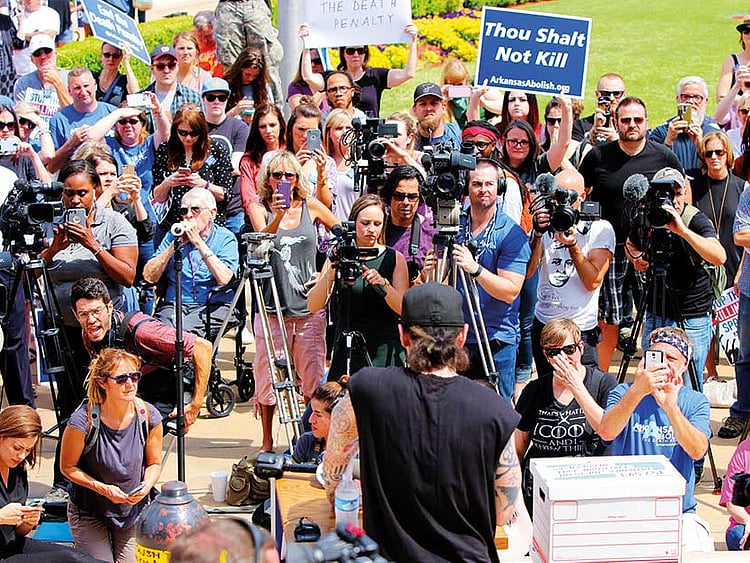 1.2011735-2671006016