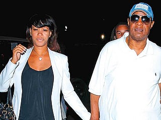 Stevie Wonder to get married to Tomeeka in June
