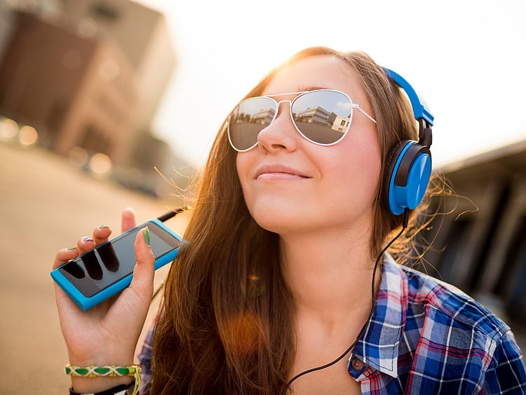 1.2010826-2495642893