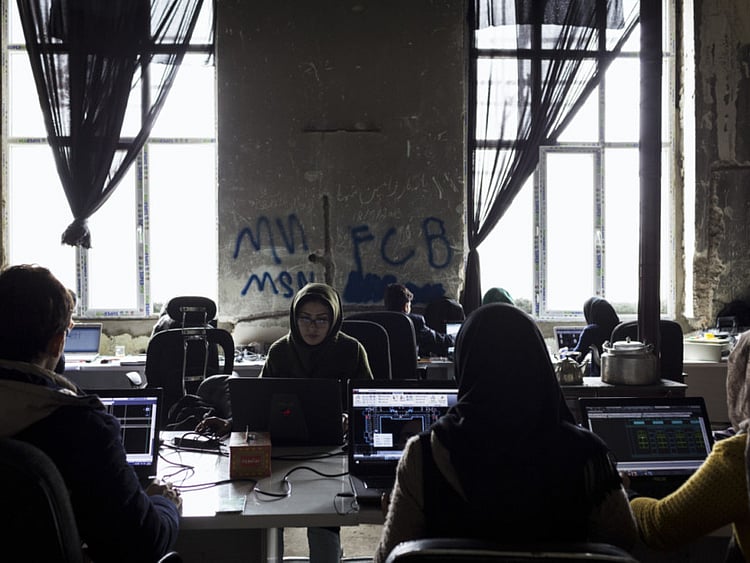 1.2014105-4207910621