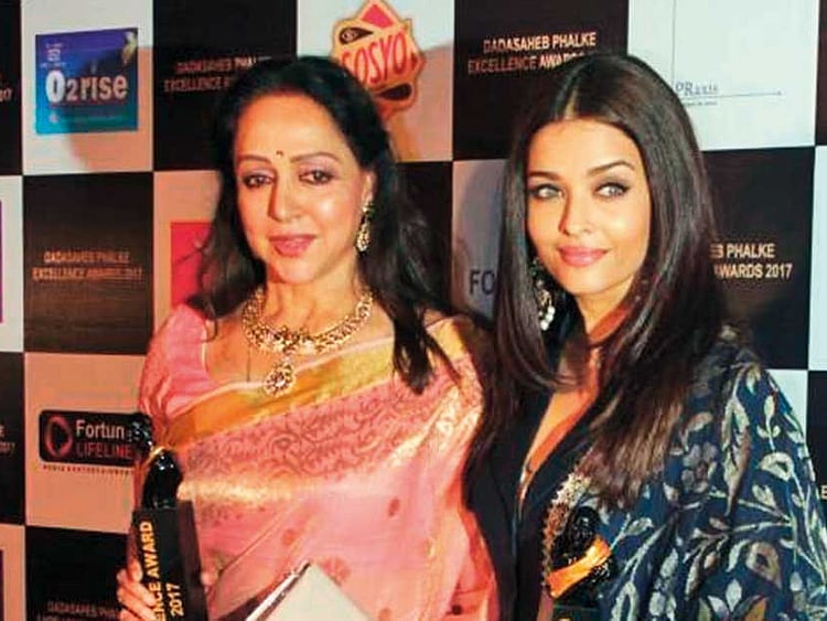 1.2015346-3526442558