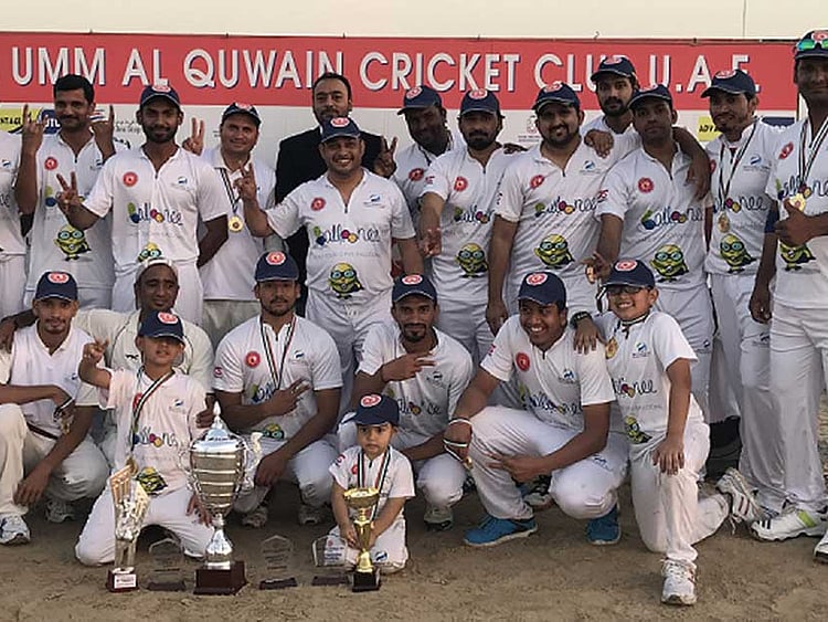 1.2015942-2280923536