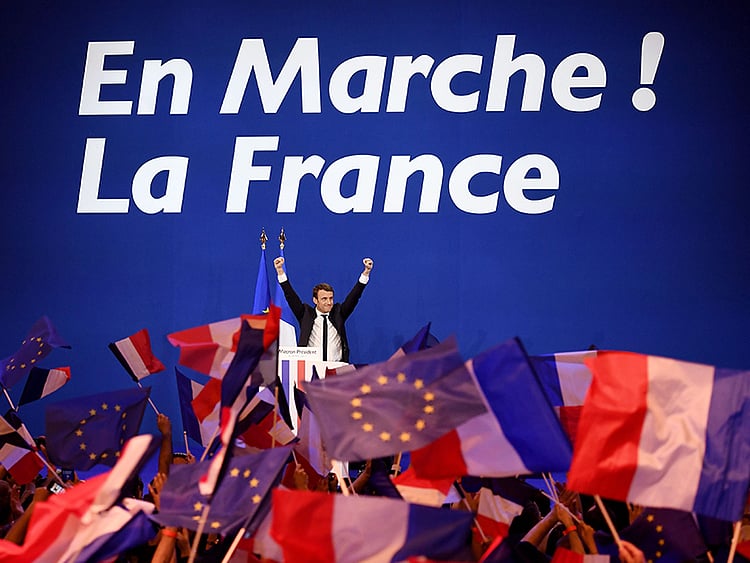 1.2016154-3812675556