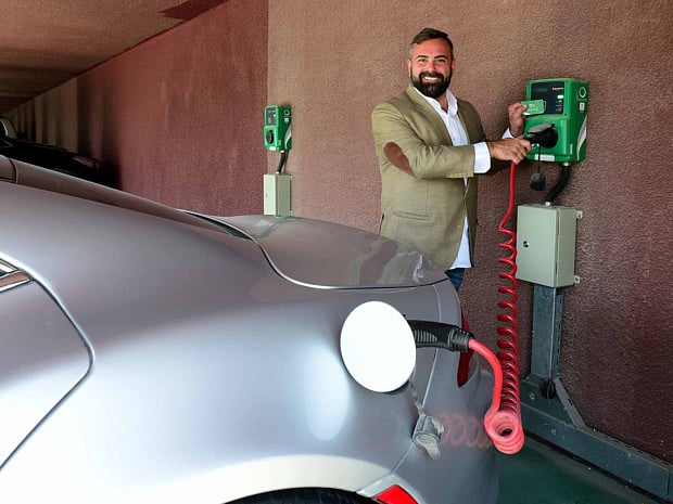 1.2017802-1665381963