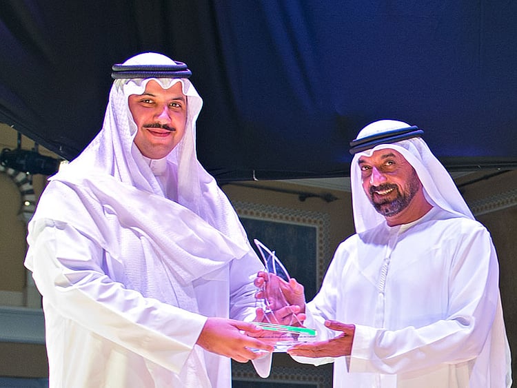 1.2018441-3636137871