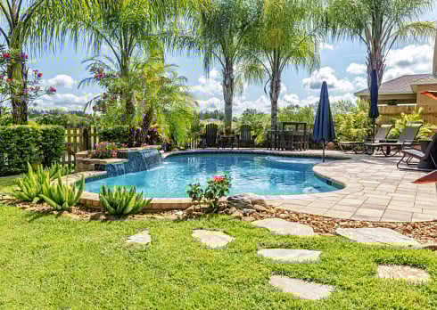 1.2005290-1351986111