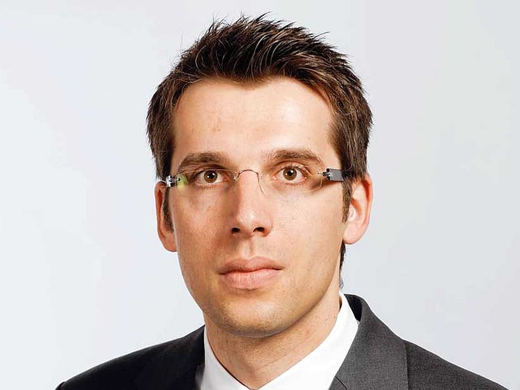 1.2019878-1651745927