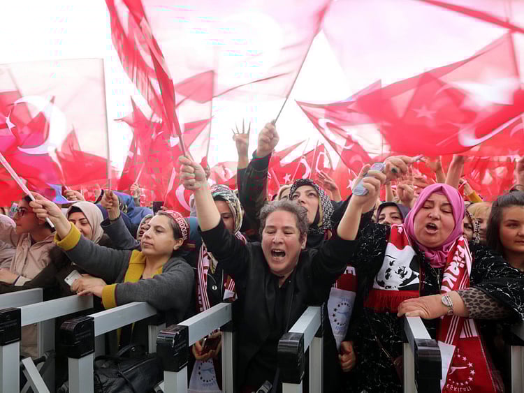 1.2019812-2423058454