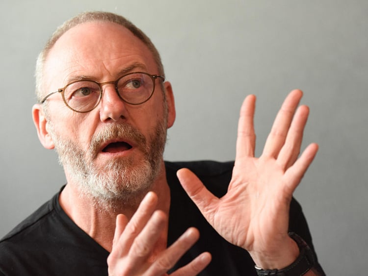 1.2007883-3706433276