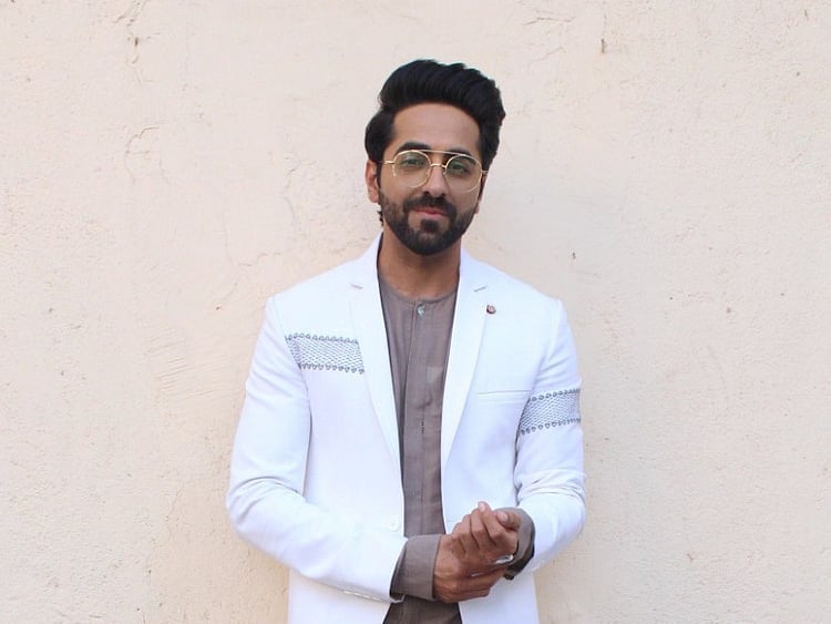 1.2025477-3886429541